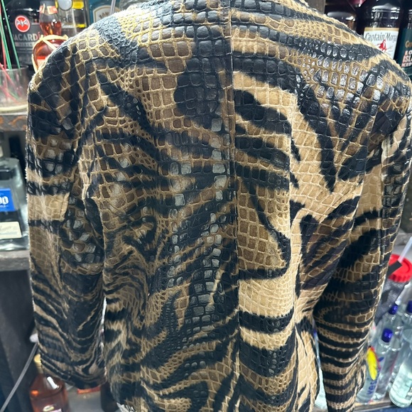 Leopard jacket - Picture 7 of 7